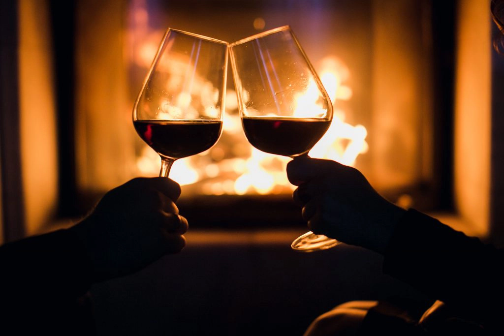 Viñas para visitar en invierno: vino, chimeneas y calma